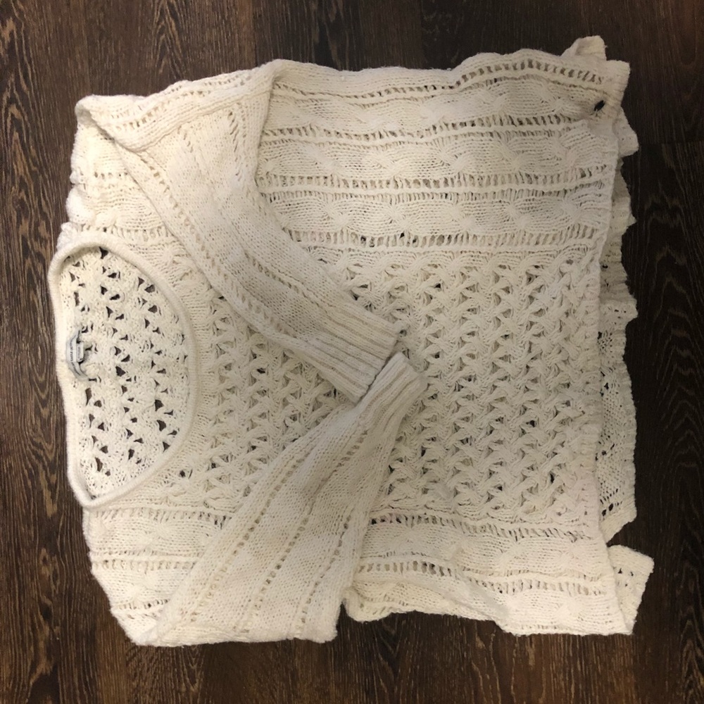 Light weight spring sweater